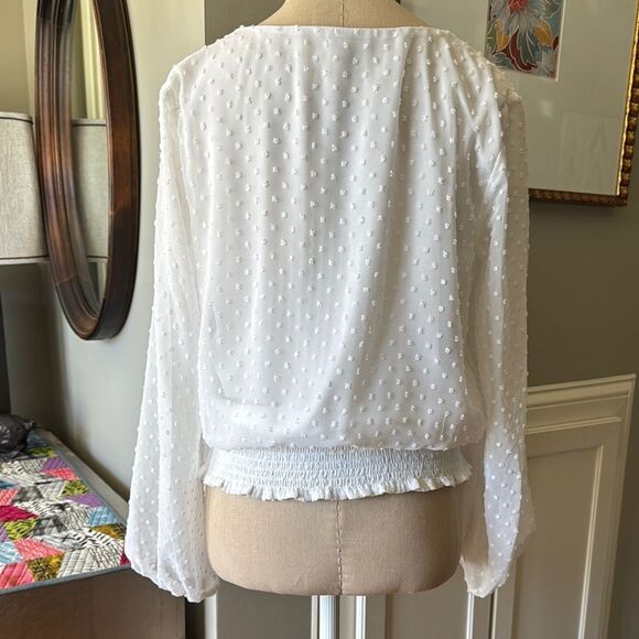 1. State Off White Smocked Blouse sz Medium - Picture 3 of 8